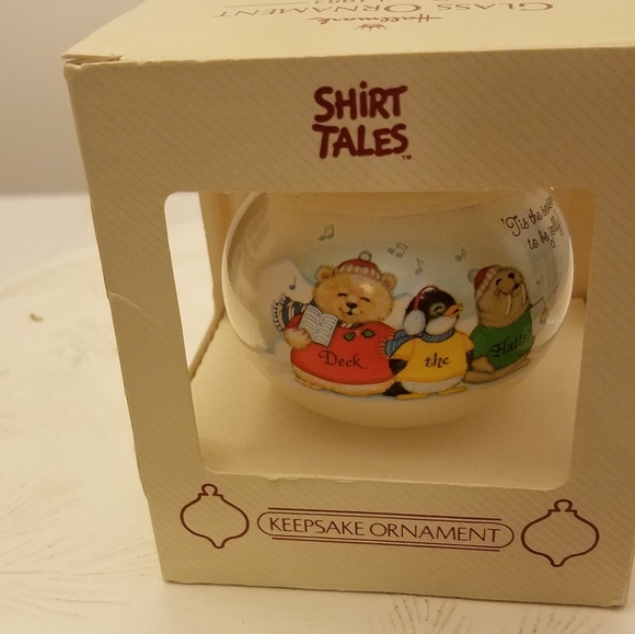 Vintage Hallmark Glass Keepsake Ornament 1983 Shirt Tales - Picture 3 of 10